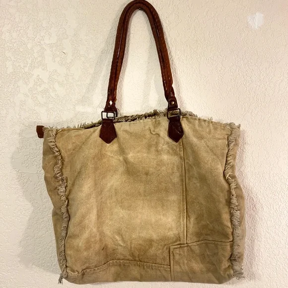 Mono B vintage bag like new - Picture 4 of 10